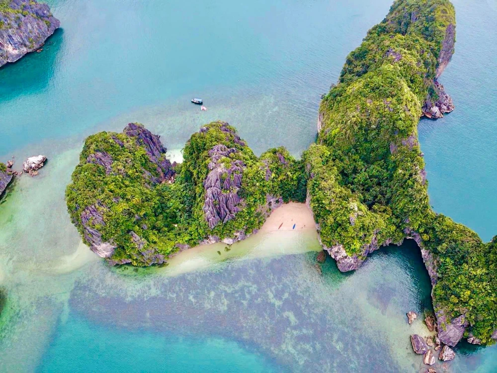 Cat Ba Island: Completed Travel Guide Halong Bay